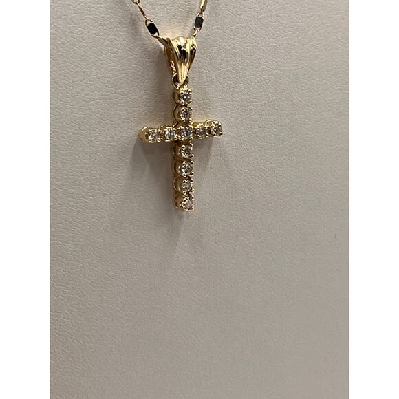 BA Yellow Gold 14K Diamond Cross Religious Flat Link Necklace 4.6 gr .75cctw - Picture 3 of 12